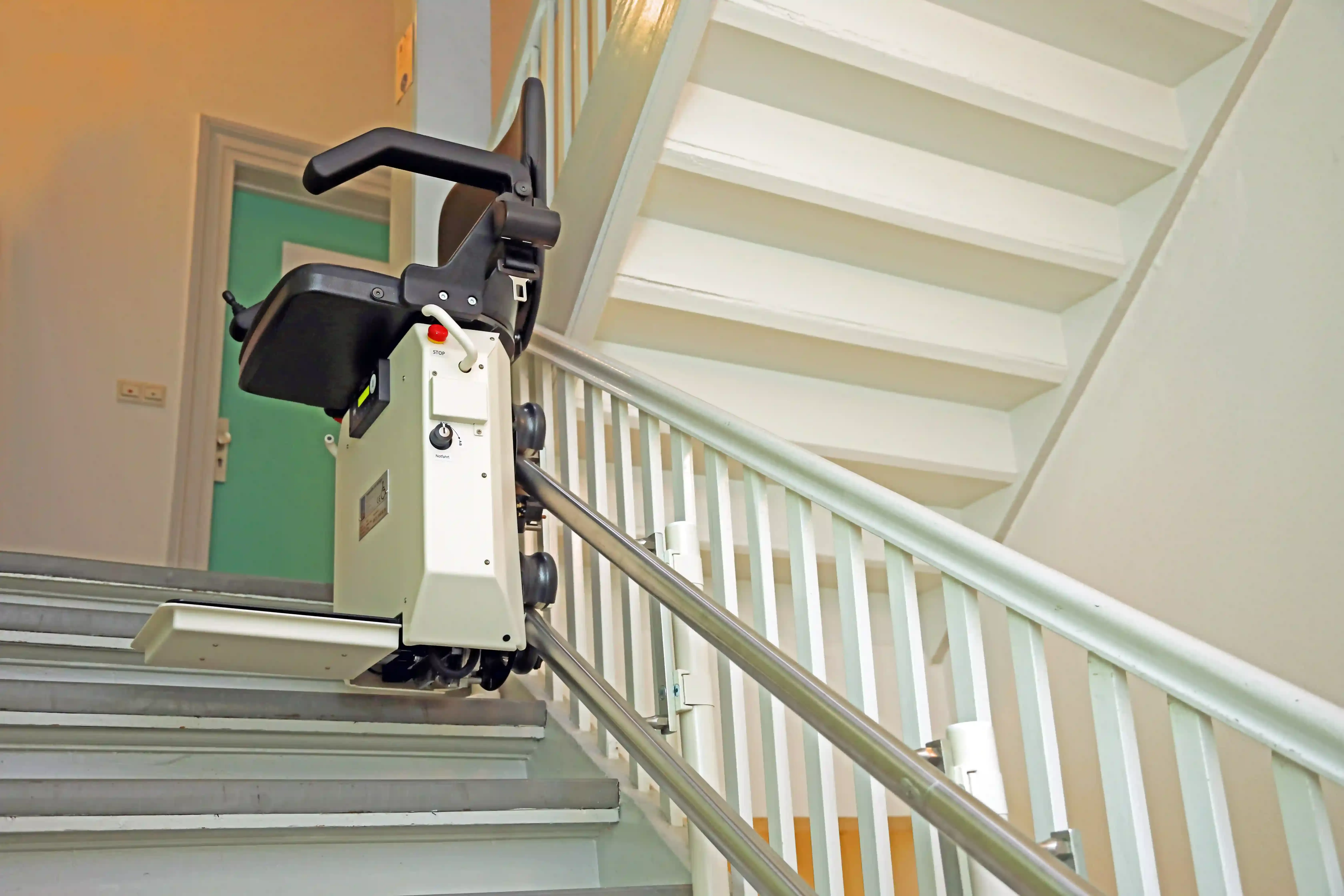 Image entreprise monte escalier 4 monte escalier 71